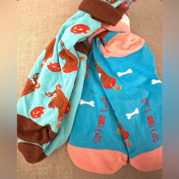 NEW Scooby-Doo Scooby Snacks Socks Men Combed Cotton Crew Length 9-12 NWOT HTF - Picture 1 of 8